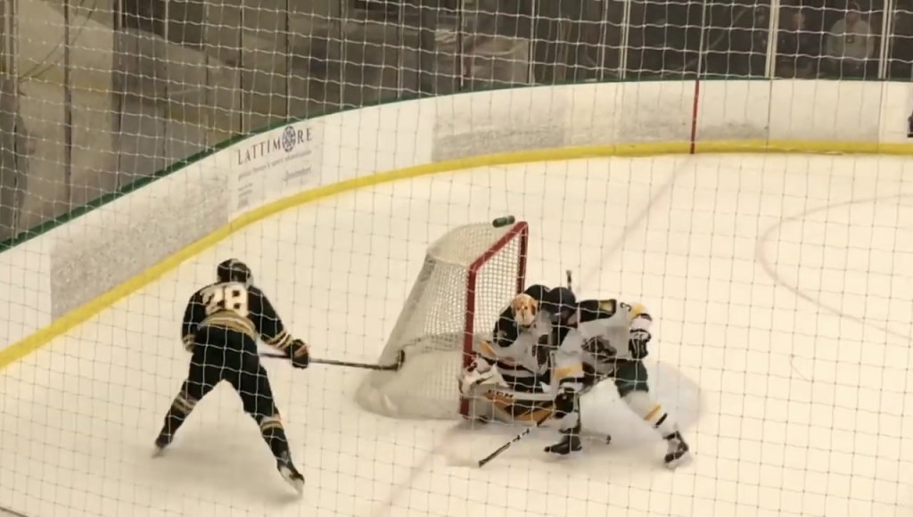 Highlights: Brockport vs. Oswego&nbsp;Hockey